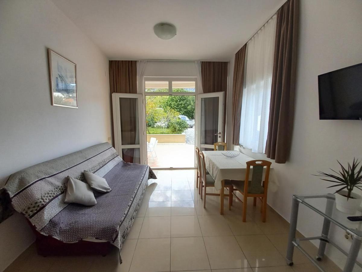 Apartments Villa Iva Оребич Экстерьер фото