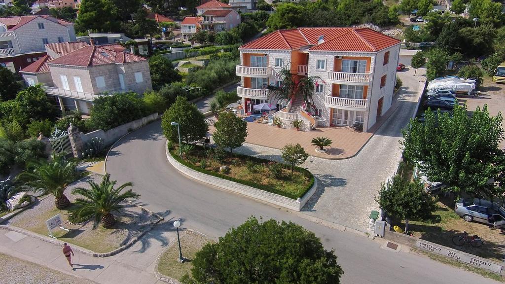 Apartments Villa Iva Оребич Экстерьер фото